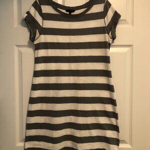 Banana Republic Women's Gray and White Stripe T-shirt Dress, size XL
